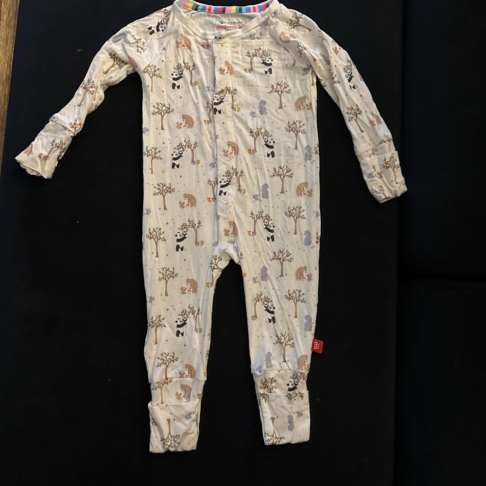 Magnetic Me White Footies with Woodland Print